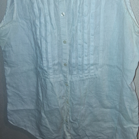 Lands End Round Neck 100% Linen Sleevelesd Blouse Button Up Pleated 12 - Picture 3 of 5